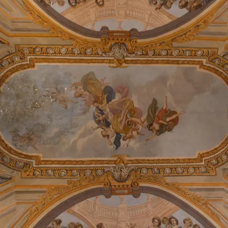 Apartamento Imperial - Palazzo Storico Affreschi Del 1600