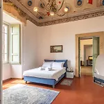 Imperial - Palazzo Storico Affreschi Del 1600 Apartamento *