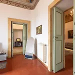 Imperial - Palazzo Storico Affreschi Del 1600 Apartamento