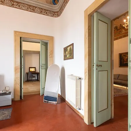 Imperial - Palazzo Storico Affreschi Del 1600 Appartement
