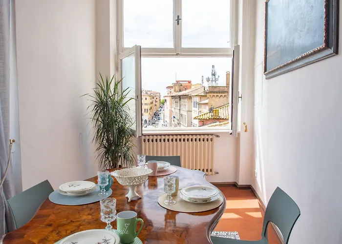 Imperial - Palazzo Storico Affreschi Del 1600 * Перуджа