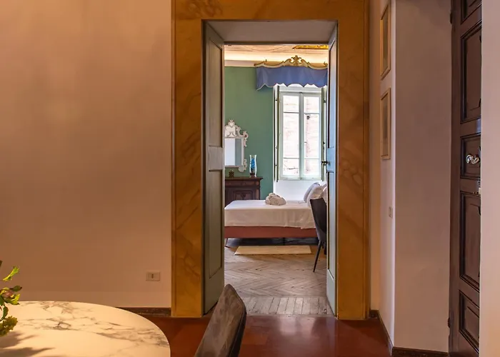 Imperial - Palazzo Storico Affreschi Del 1600 Апартаменты *